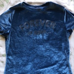 Cute H&M velvet shirt in blue